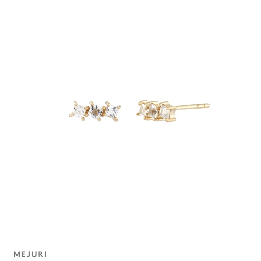 Mejuri Topaz Bar Studs in 14K yellow gold